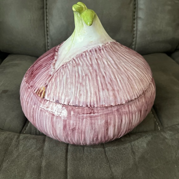 Vintage 1945 Neiman Marcus made in Italy, onion lidded bowl Rare - Picture 3 of 9